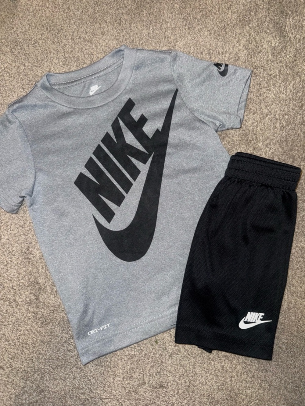 Nike “Dri-Fit” Outfit